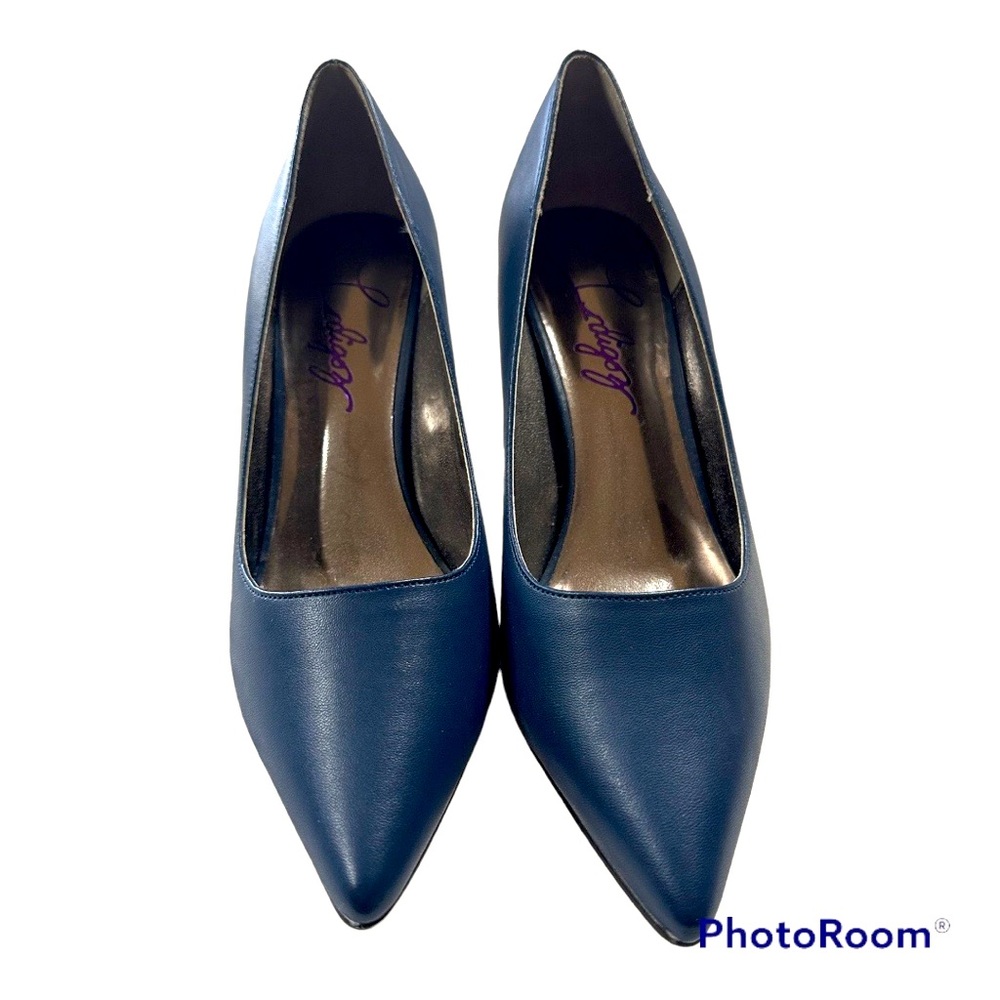 Classic heels by Indigoz